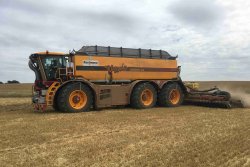 Direkte Gülle-Einarbeitung mit Vredo VT 7028-3 und Volmer Scheibenegge 8,5 m